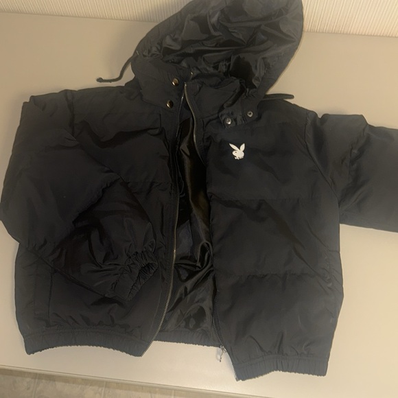Playboy By PacSun Club Puffer Jacket - Picture 3 of 8